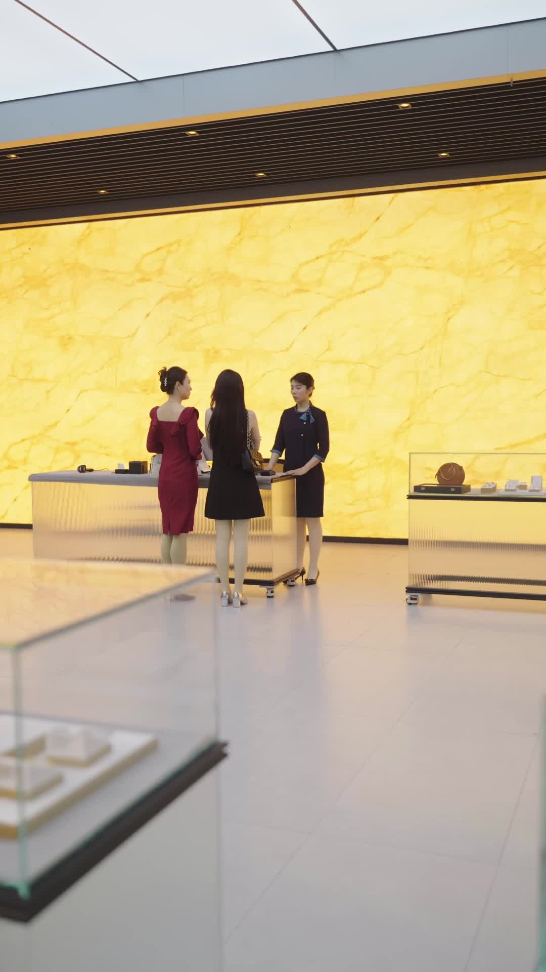 Episode 8 - Mom & Me Take Him Down